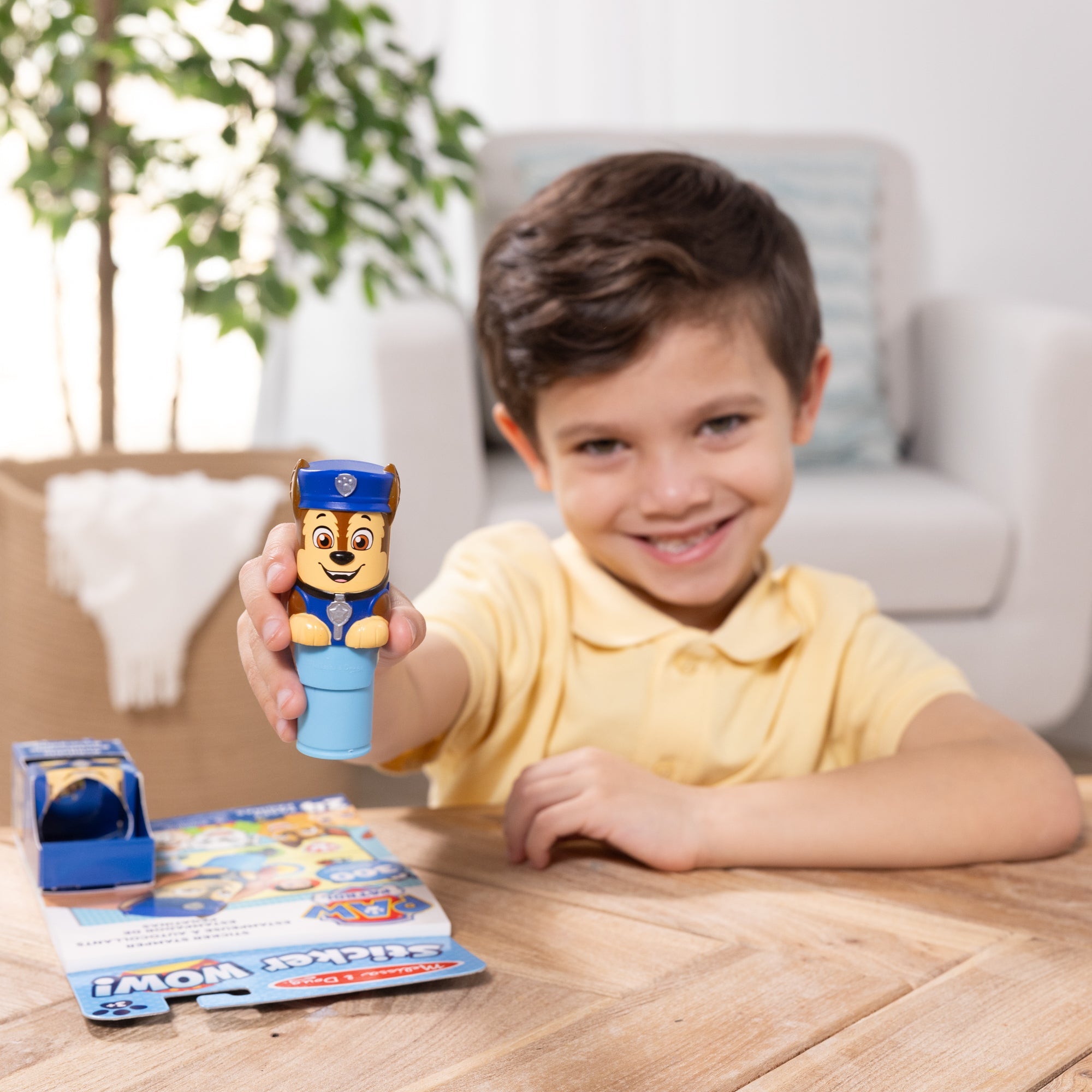 Sticker WOW!? Activity Pad & Sticker Stamper – PAW Patrol Chase